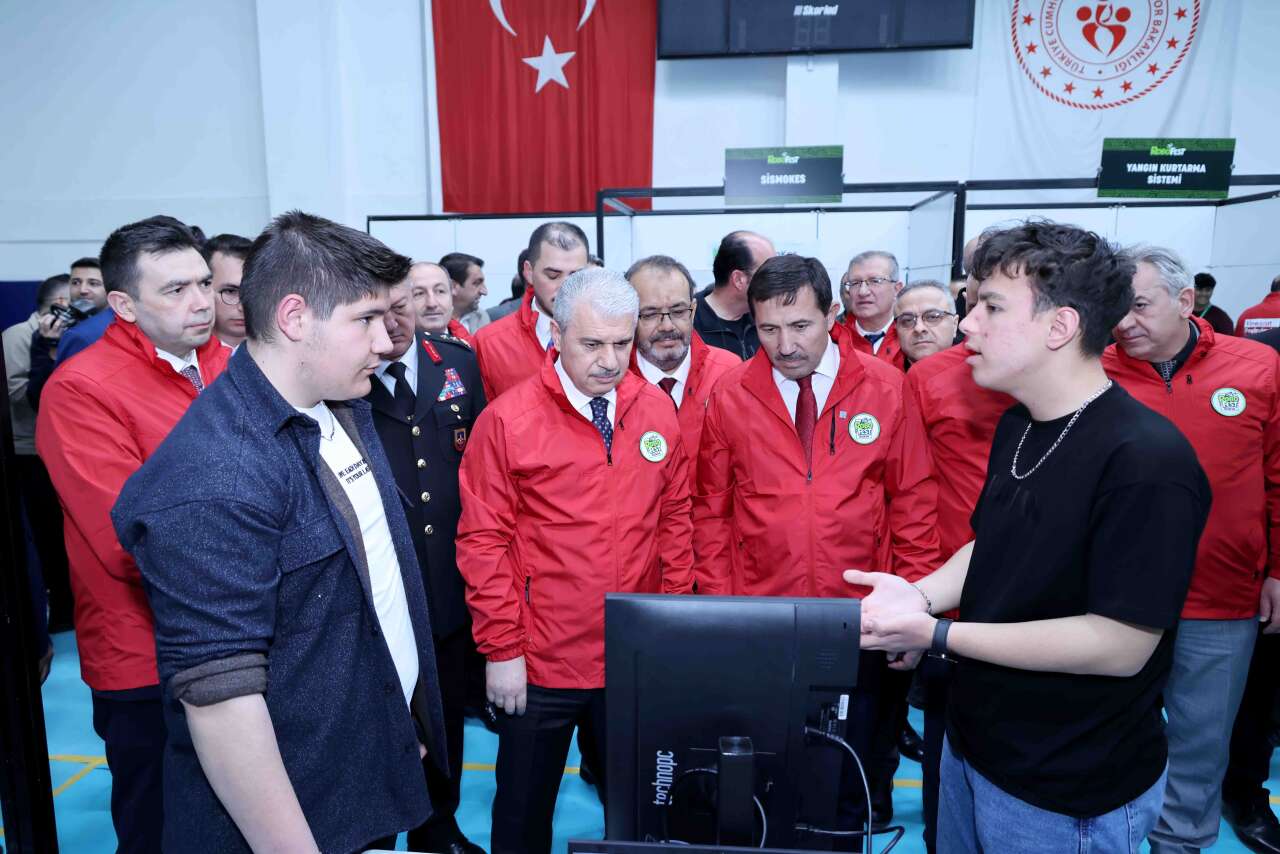 ROBOFEST Konya’da geleceği tasarlayan nesiller yarıştı 4